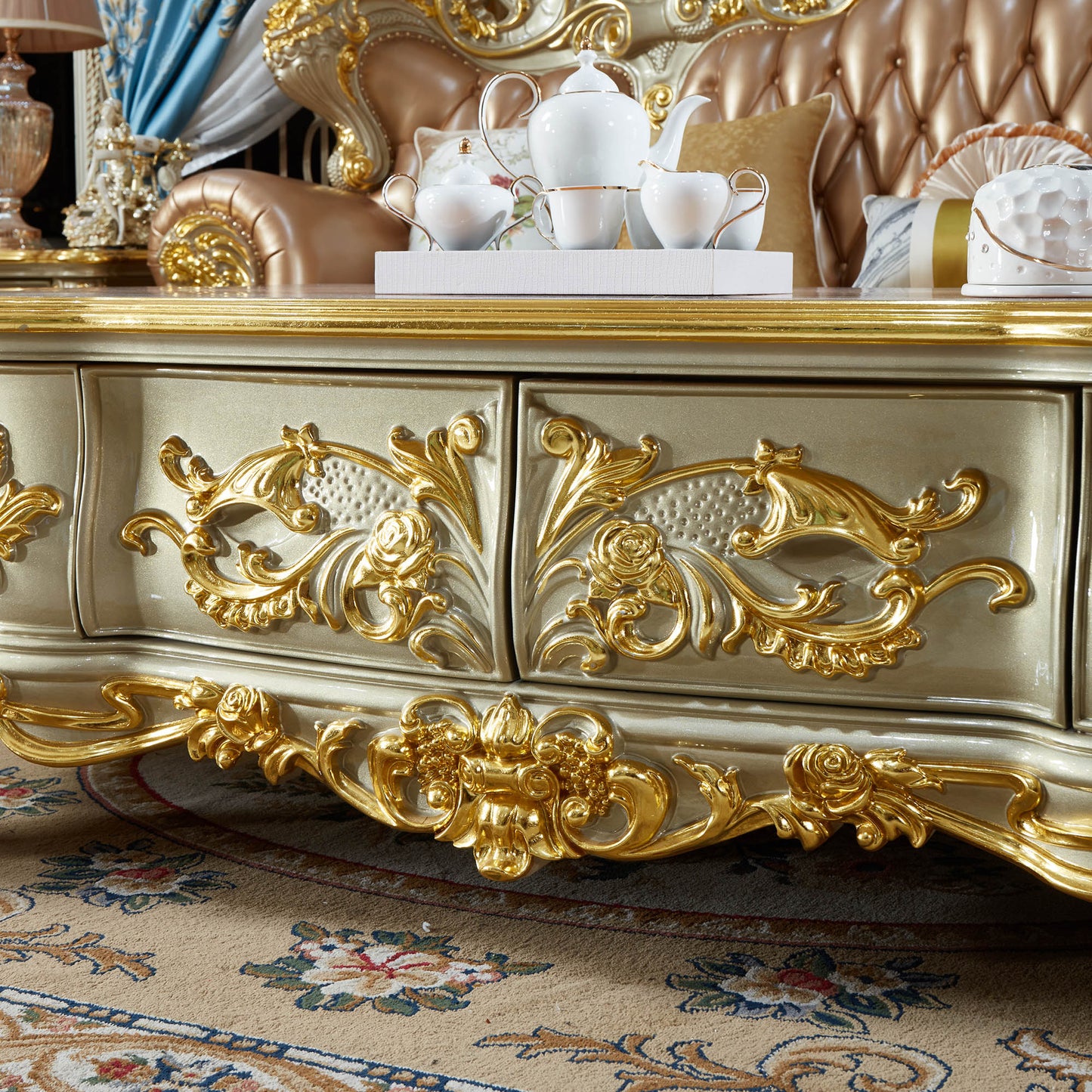 Versailles Royale Coffee Table – French Rococo Luxury Center Table